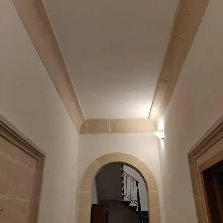 Rons Town House Lägenhet Tarxien