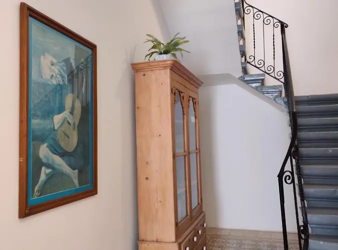 아파트 Rons Town House *